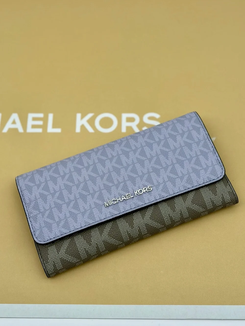Michael Kors Jet Set Travel Trifold Wallet Lilac Multi